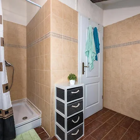 Holiday home Beautiful In With Wifi