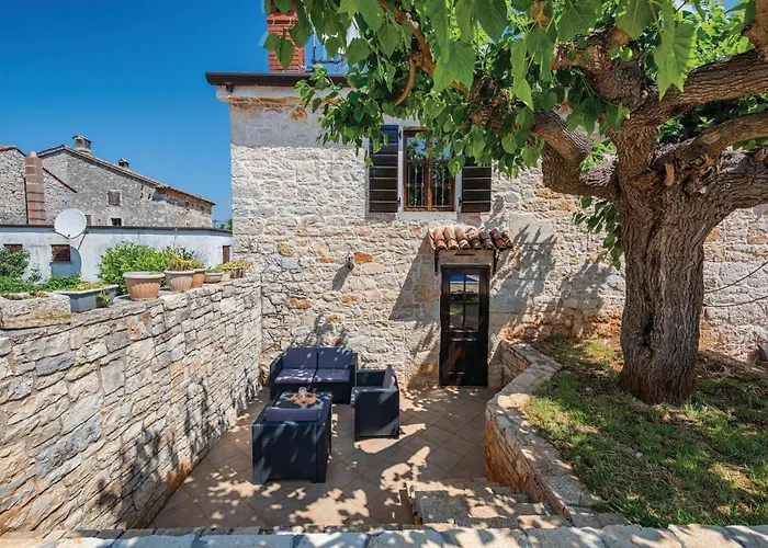 Nyaraló Gedici Iii *